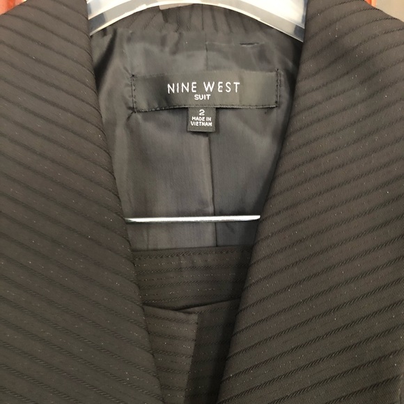 Nine West 2pc suit - Picture 2 of 5
